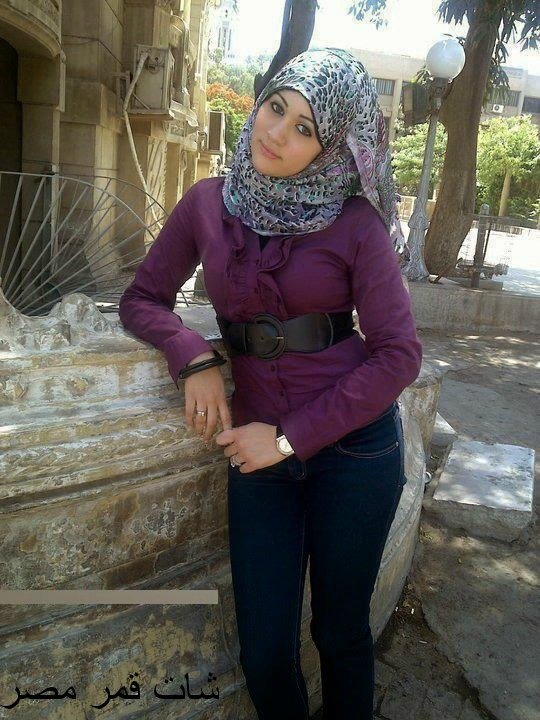 انا مى من الشات بحب اتعرف على شباب وبنات من مصر