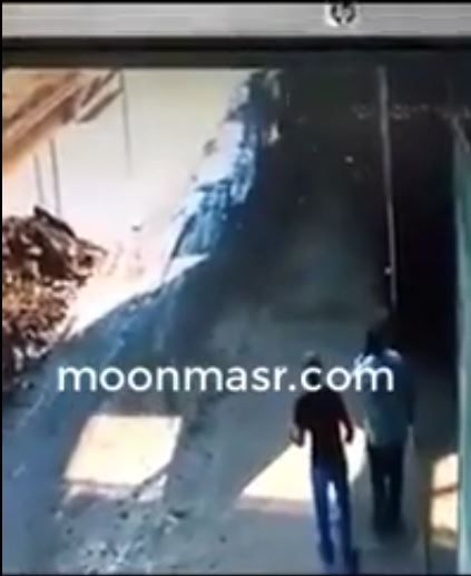 شاهد بدون حذف الفيديو الاصلى لمقتل الاب سمعان يوم  بدون اى اضافات 12/10